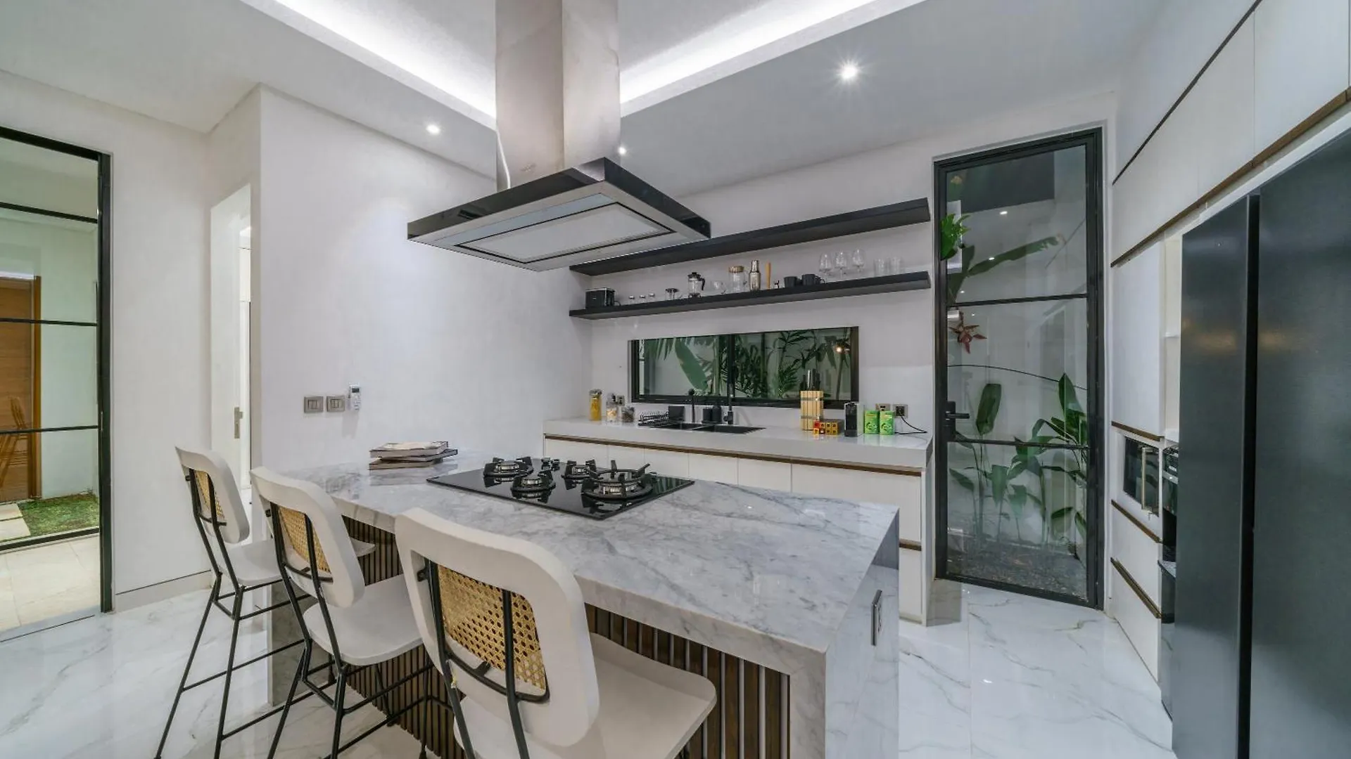 Villa Blue Water By Goro Seminyak  0*, Seminyak (Bali)
