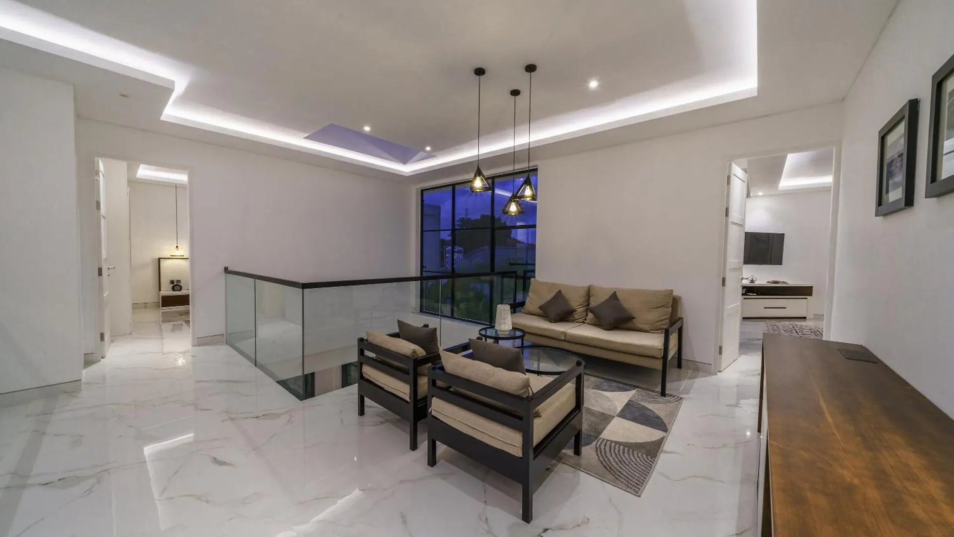 Villa Blue Water By Goro Seminyak