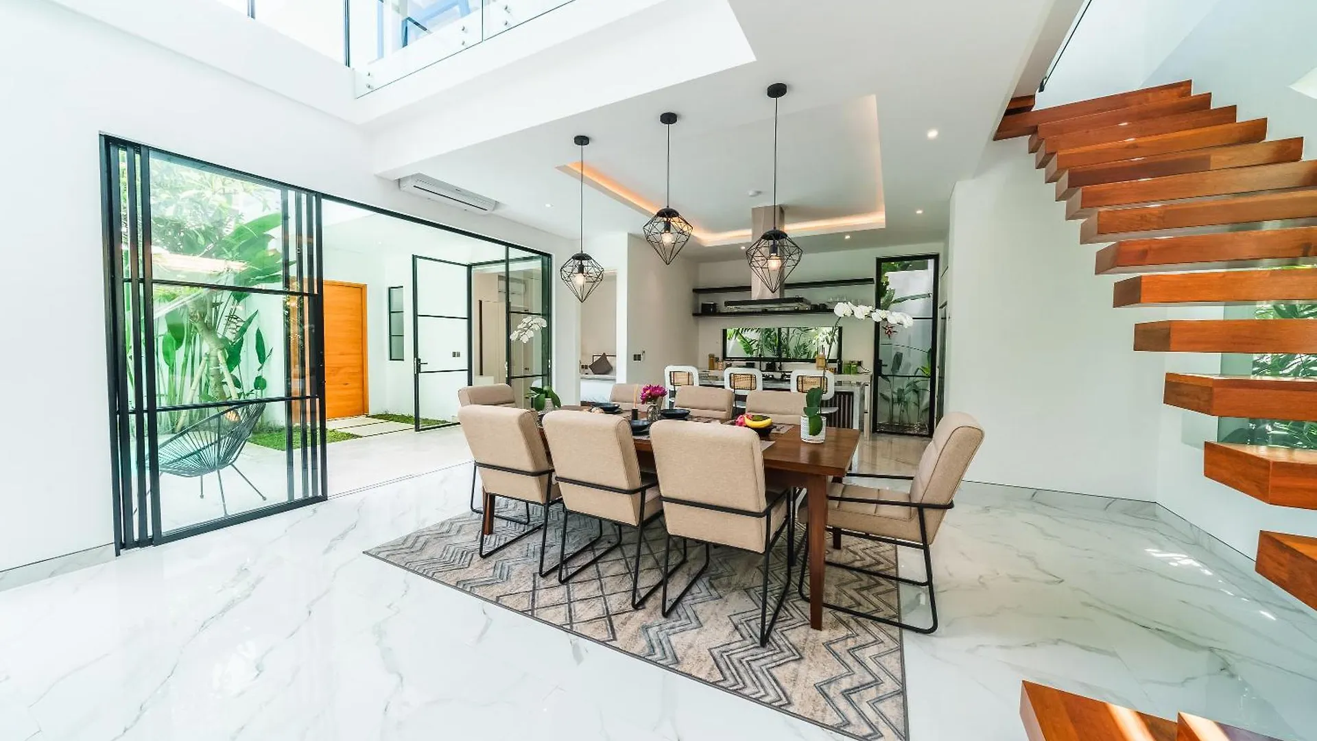 Villa Blue Water By Goro Seminyak
