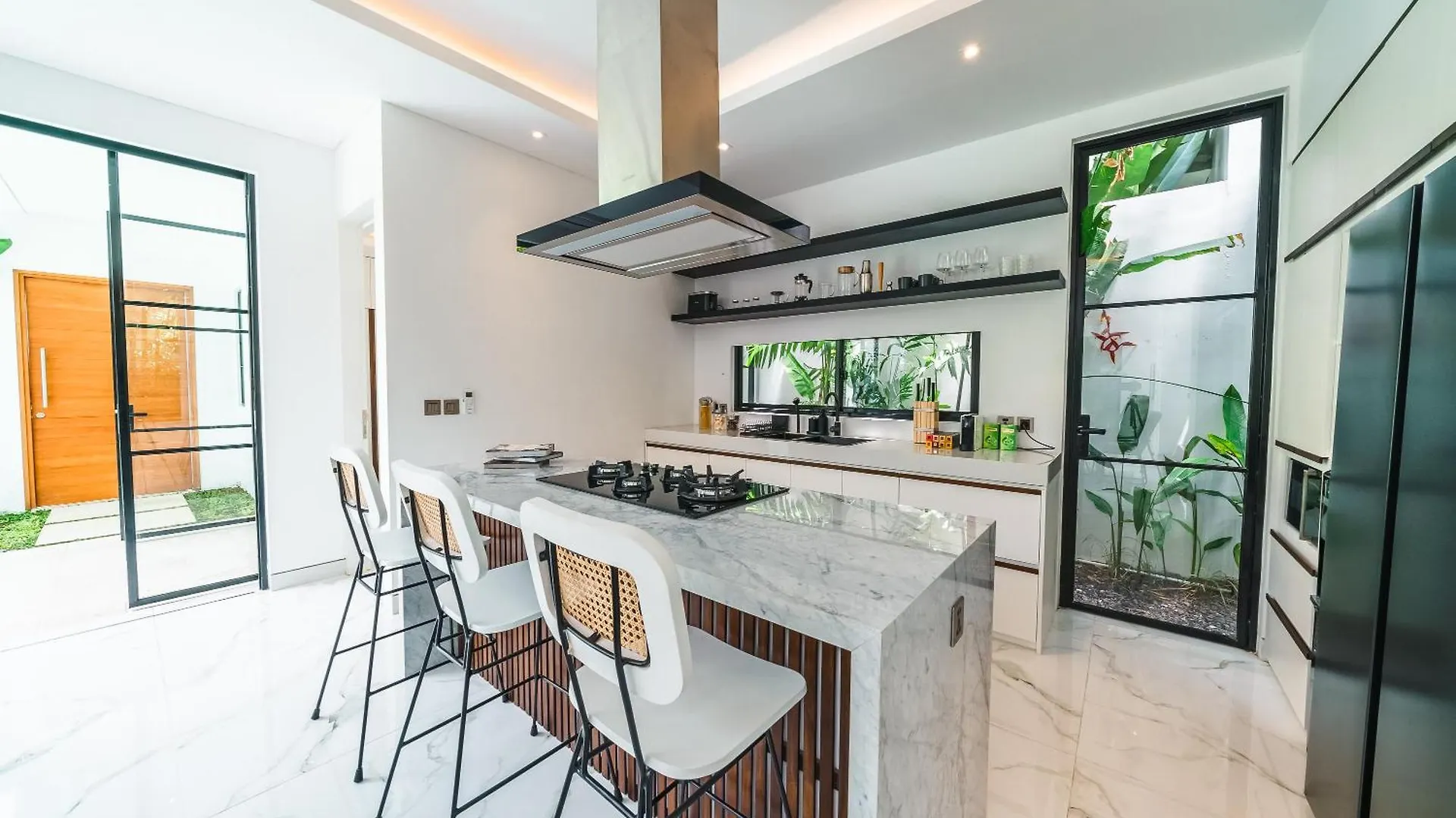 Villa Blue Water By Goro Seminyak  Indonesia
