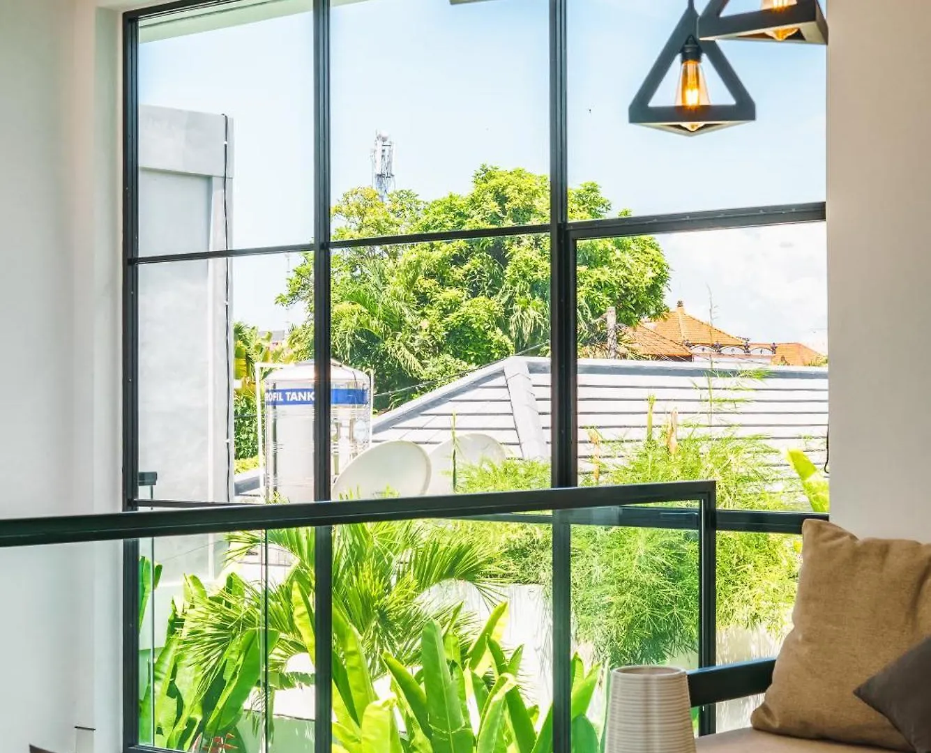 Villa Blue Water By Goro Seminyak